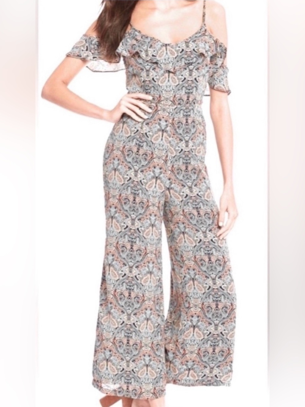 cupcakes & cashmere Jazlynn Ruffle Detailed wide leg Jumpsuit size 8